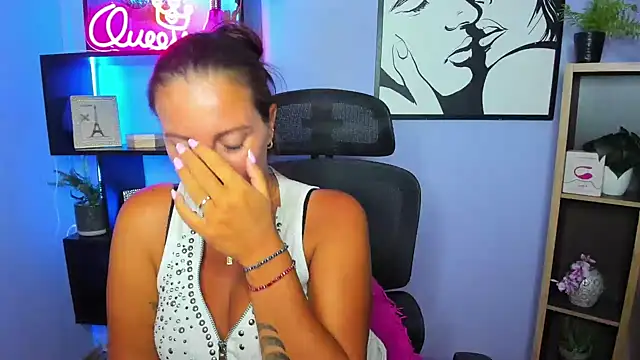 FUN_AMIn Live XXX chat