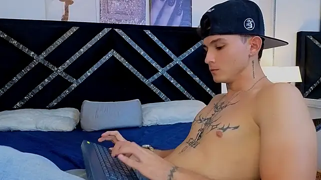 XXX chat uživo modela Axel_Ryder