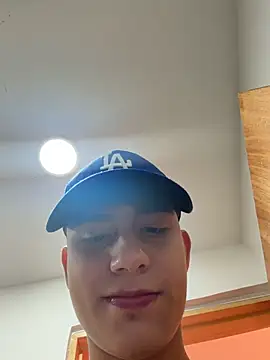 Lander_Cruz Live XXX-Chat