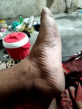 BigFeet96 élő XXX-chatje
