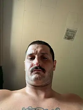 Chat XXX en directo de PoundedCajunGuy93
