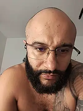 Luke__09 Chat XXX in diretta