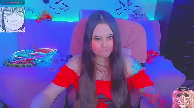 Lolisuccub Chat XXX in diretta
