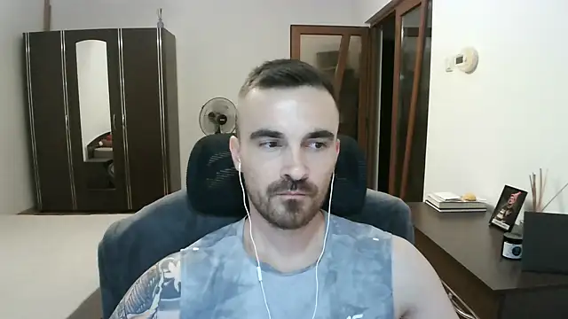 mu5clemania2's Live XXX Chat