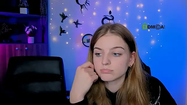 XXX chat uživo modela lisa_dark_
