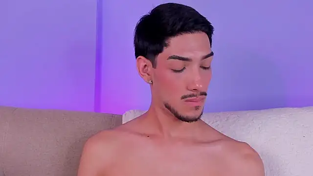 XXX chat uživo modela ApoloXanthos
