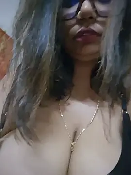 Goddess_Of_LuustのライブXXXチャット