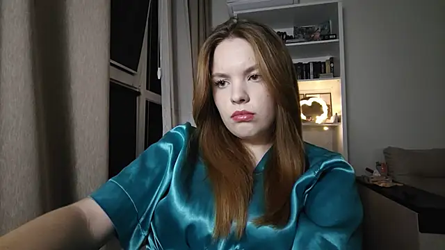 Chat XXX en directo de Siren18_
