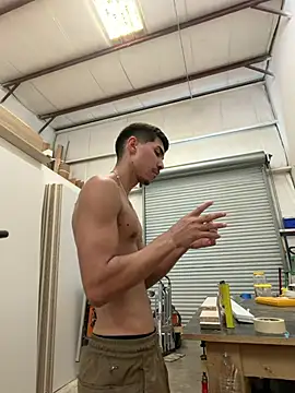 Chat +18 de WavyAlloy30 ao vivo