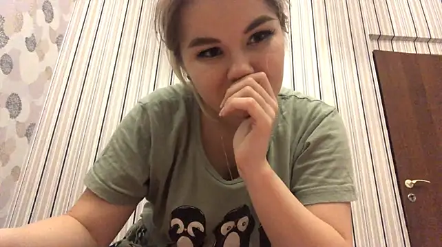 ElizabethDibiase's Live XXX Chat