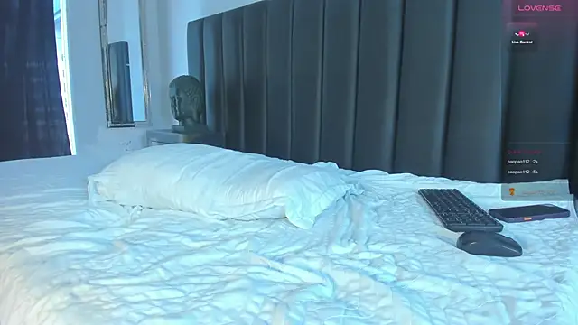 Dayanavelez's Live XXX Chat