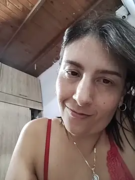 isa_kiss' Live XXX Chat