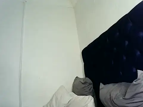 LustyBerry Live XXX Chat