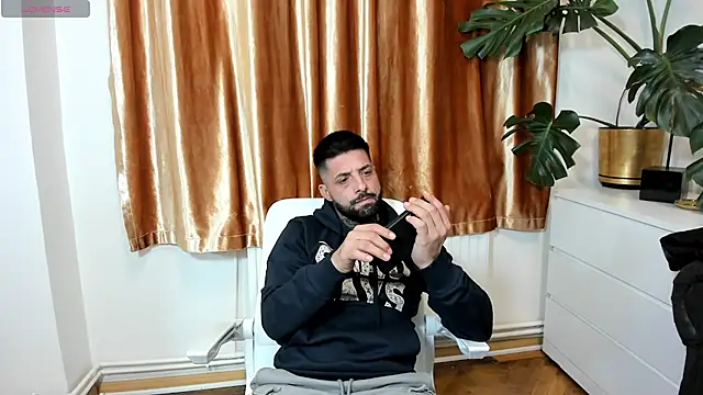 TommyDum Live XXX-Chat