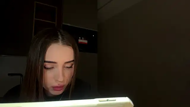 Онлайн чат XXX dianaluves1