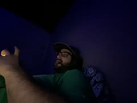 Chat XXX en directo de young_bear06
