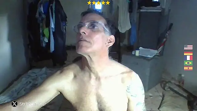 Chatroom XXX en direct de CaptainFox