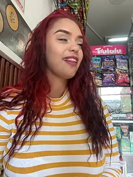 Sara-77 – Naživo XXX chat