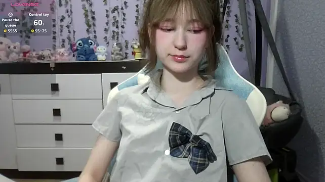 Yoonhee_kiのライブXXXチャット