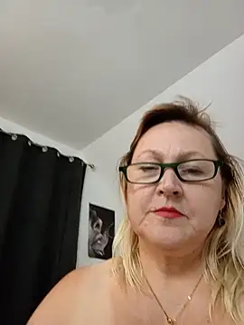 I_amVeronicle's Live XXX Chat