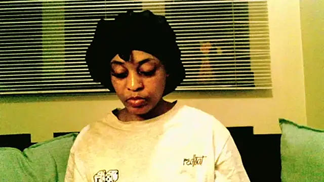 Chat XXX ao vivo de ORUOMA