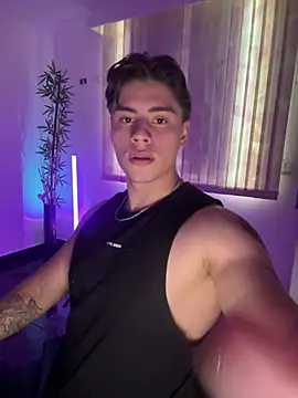 Živý XXX chat Giordano_Russo