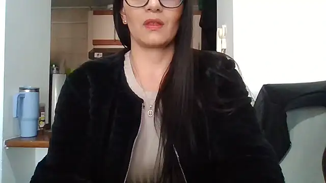 sarita_star élő XXX-chatje