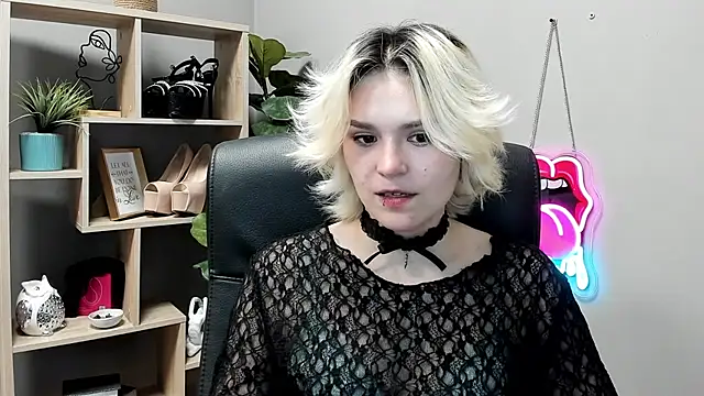 Chat XXX en directo de SweetLilyxo