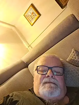 دردشة petvarad الجنسية المباشرة