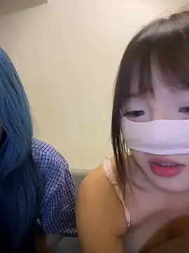 Rocket-Girl's Live XXX Chat