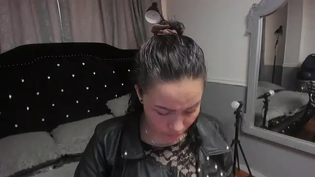 gaby_trent 现场XXX聊天