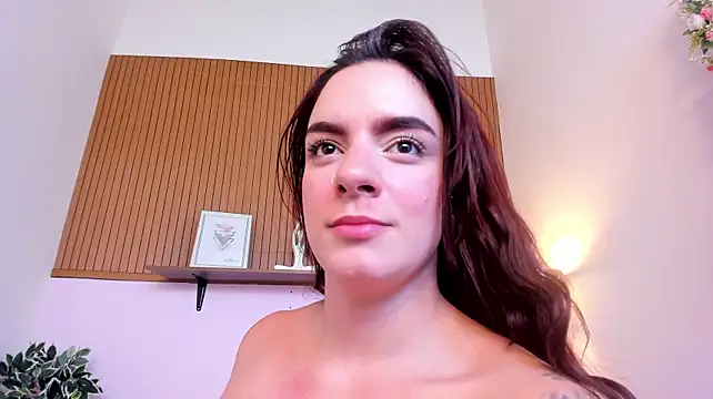 ElizabethBoost Adlı Modelin Canlı XXX Sohbeti