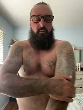 alphareign85's Live XXX Chat