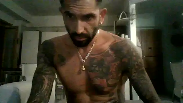 Chat XXX ao vivo de torinesebadboy