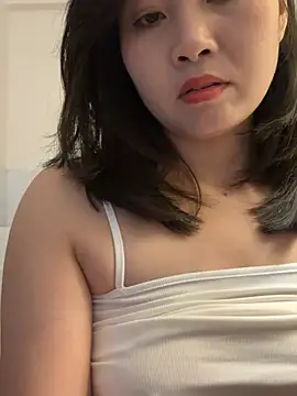 wly2028 即時 XXX 聊天
