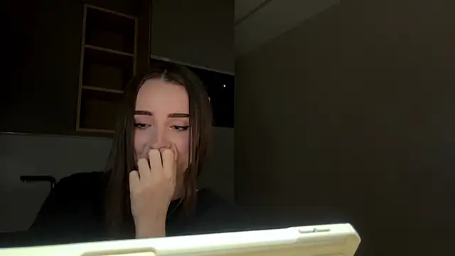 dianaluves1's Live XXX Chat