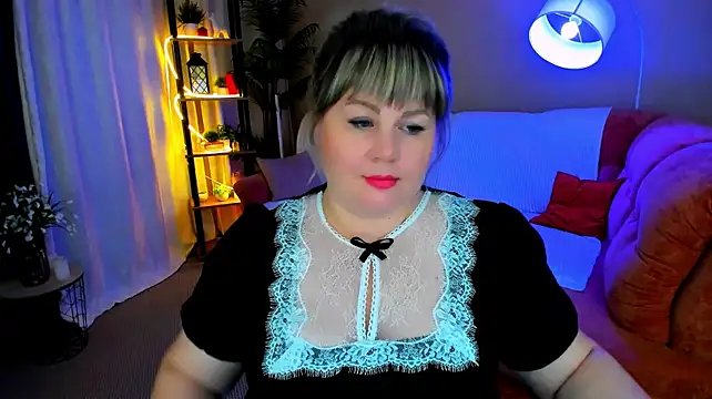 CrystaalStaar XXX чат на живо