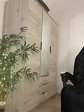 Chatroom XXX en direct de LustyMike_