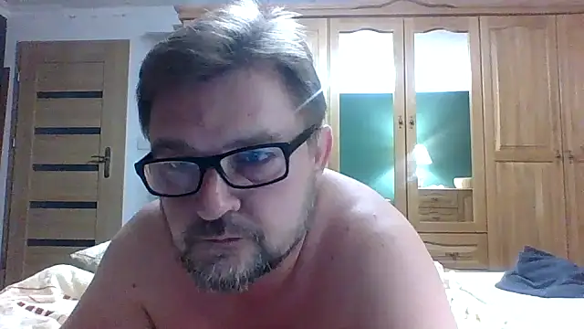 Piotrsuk's Live XXX Chat