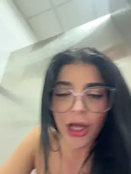ArieliciousXXX Live XXX-Chat
