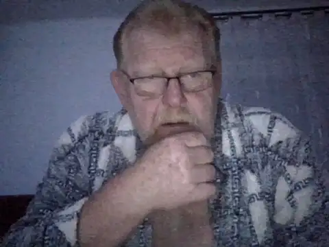 Онлайн чат XXX carli566