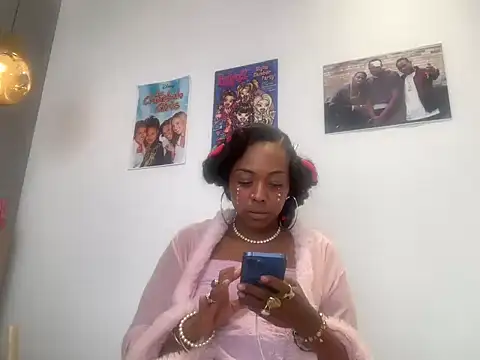 ChocolateCakeQueen লাইভ XXX চ্যাট
