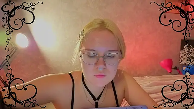 Mia_Luw's Live XXX Chat
