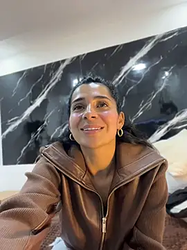 Meganmilk1 live XXX chat