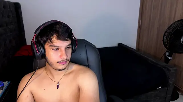 Chat XXX en directo de ValentinoCruzz