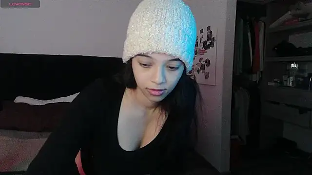 Jasmine_019's Live XXX Chat