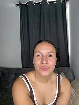 Czat XXX na żywo – Jullya_x
