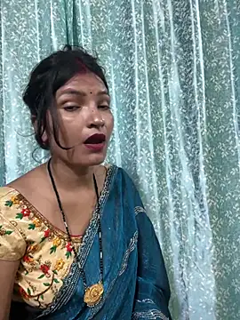 Priyaa_1433 Live XXX-Chat