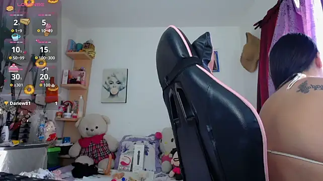 XXX chat uživo modela Rosario_96