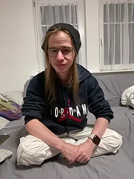 YoungSebi Live XXX-Chat